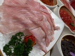 -海底捞火锅鲜切牛肉主题店(长寿路店)