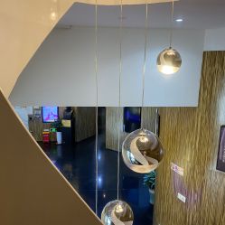 -比华利美容医院