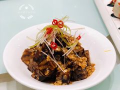 -皇城根·烤鸭·鱼头·家常菜(欧亚大观乐活城店)