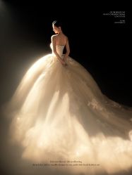 -雪中彩影婚纱摄影·微光艺术中心