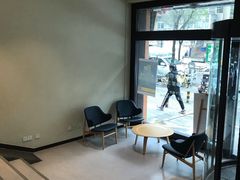 -艾豪森酒店(西安北大街地铁站店)