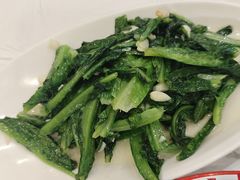 -江城燕子大排档(江汉路步行街店)