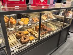-好利来(上海虹桥新天地Lab主题店)