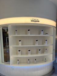 -PE SALON