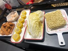 -阿润打边炉·鲜切鸡煲(华漕店)