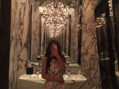 -OZONE 顶楼酒吧(香港丽思卡尔顿酒店)