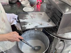 -河记肠粉店