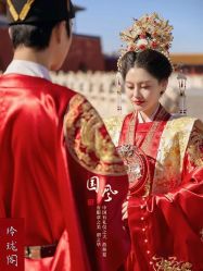 -LOVE SHINE婚纱·红鼎庄龙凤褂·妈妈装定制
