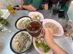 -榮泰米粉湯(Left Shop)