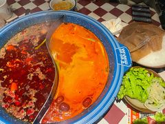 -王歘歘·chuǎ火锅(五道营店)