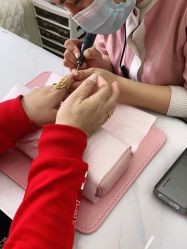 -赢韵美甲美睫瑞士净斑中心