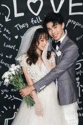 -雪中彩影婚纱摄影·微光艺术中心