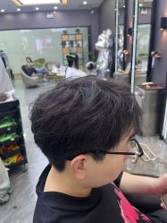 -藤野造型烫染·漂发