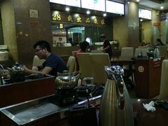 -点都靓餐饮连锁(德信华城店)