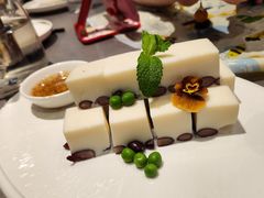 鲜奶红豆糕-燕春楼(海河华鼎店)