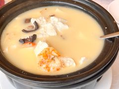 -荣誉海鲜酒楼(海湾店)