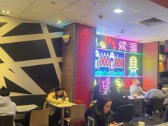 -麦当劳(汉口火车站候车室店)