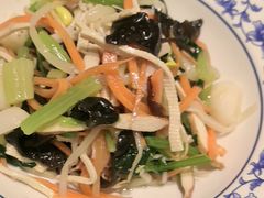 -古都历食南京菜·烤鸭·鸭血粉丝·汤包(南京博物院店)