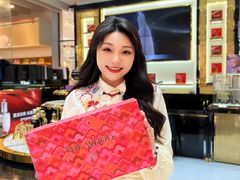 -百盛(万象城店)