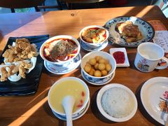 -炉小二铜锅牛蛙•川湘菜(三里屯店)