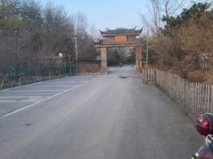 -尚庄度假村·庭台树下·户外烧烤·团建CS·轰趴营地(上庄水库店)
