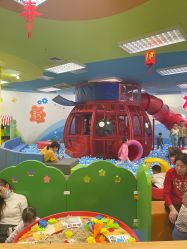-莫莉幻想儿童乐园(哈尔滨王府井店)