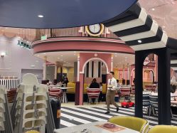 -奈尔宝家庭中心·亲子餐厅(鄞州万达店)