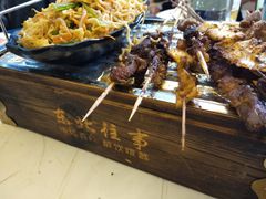 -东北往事烧烤炒菜