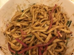 -黑八私房老北京炸酱面