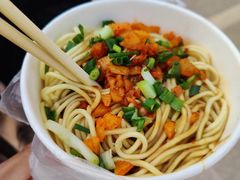 -魏旺湖北正宗牛肉面(硚口公园店)