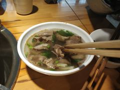 -大众跷脚牛肉馆·非遗传承单位(峨眉山店)