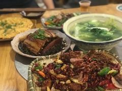 -郑件洋芋饭庄