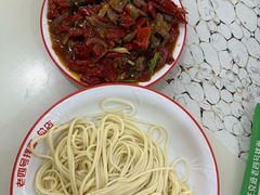 辣子肉拌面-托克逊老四号餐厅