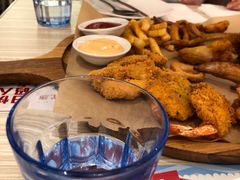 -必胜客(东大桥店)