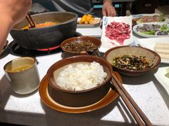 -贵府酸汤牛肉火锅·贵州老字号(飞山街店)