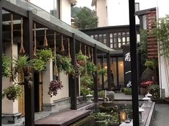 -杭州西湖风景名胜区-满觉陇四眼井