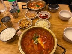 -金北顺大锅家(신사본점)