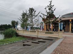 -蓝精灵乐园·世茂精灵之城主题乐园