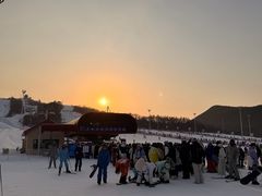 -东北亚滑雪场