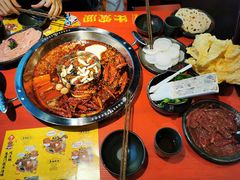 -谭鸭血老火锅(万象九宜城店)