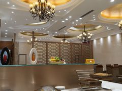-山明水秀大饭店