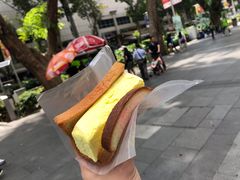 -詹爷爷乌节路街头冰淇淋