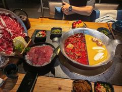 -湊湊火锅·茶憩(南京东路悦荟店)