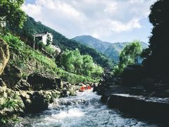 -藏龙百瀑漂流