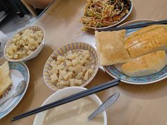 -努尔古丽奶茶