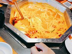 -佬土鹅肠火锅(扬中步行街店)