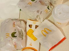 -麦当劳甜品站(高德置地广场春广场店)