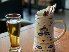 苹果汁-普兰达德国餐厅·德式脆皮烤猪肘·自酿啤酒(观唐店)