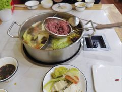 -田村·酸汤鲜牦牛肉火锅(布达拉宫广场店)
