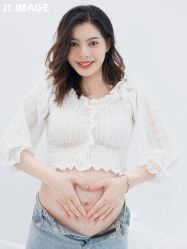 点击看大图 -专注孕妇照亲子照·纪田摄影